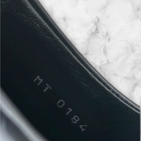 Louis Vuitton Premium Gold Line Dress Shoes - Picture 6 of 10